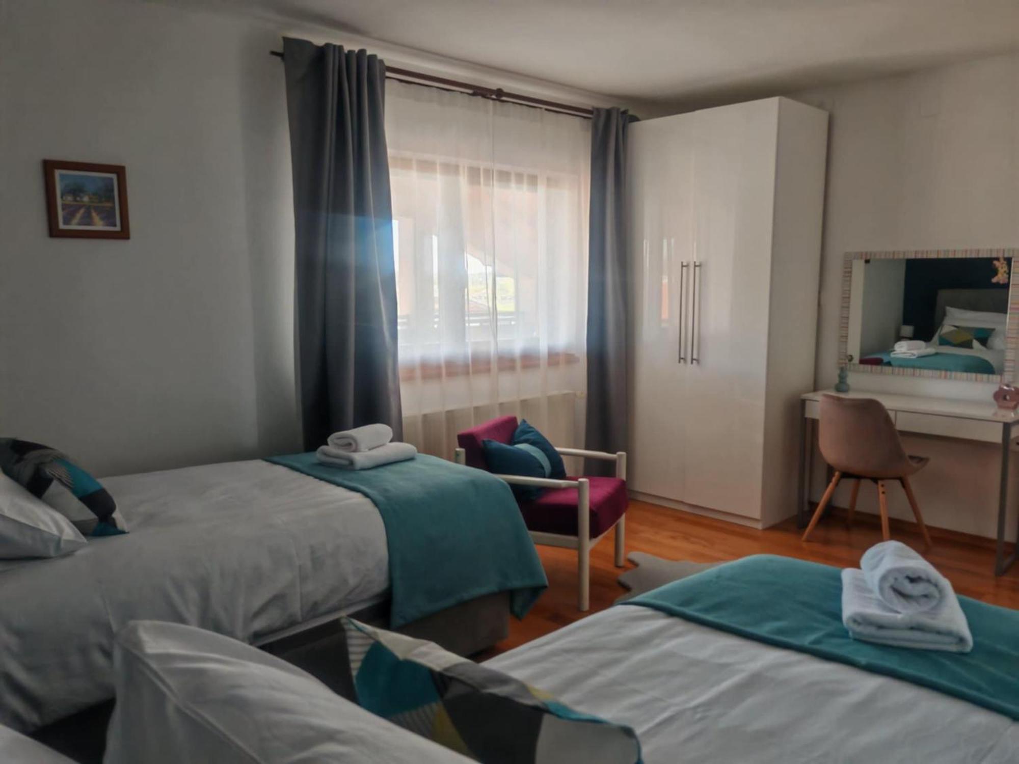 Apartman Kristian Zagreb Airport Velika Gorica Exterior foto